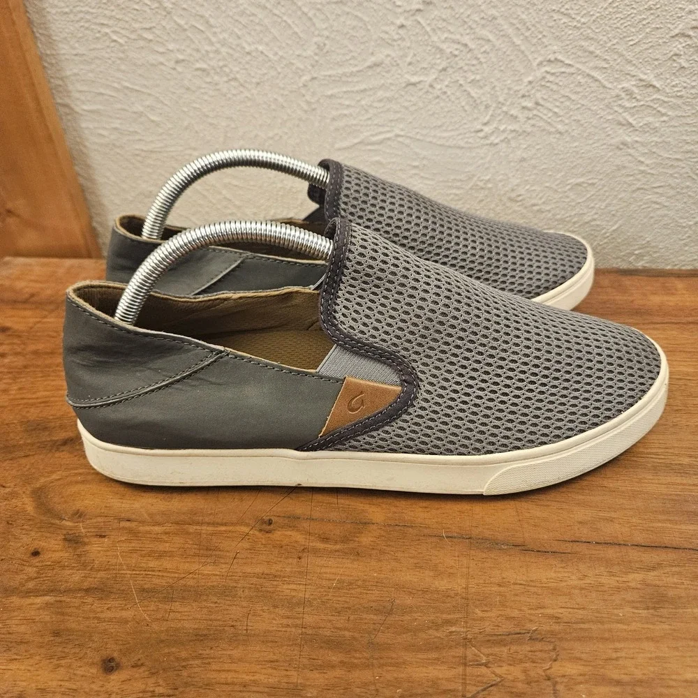 OluKai Pehuea Slip On Sneaker Womens Size 11‎ Gray Perforated Mesh Beach